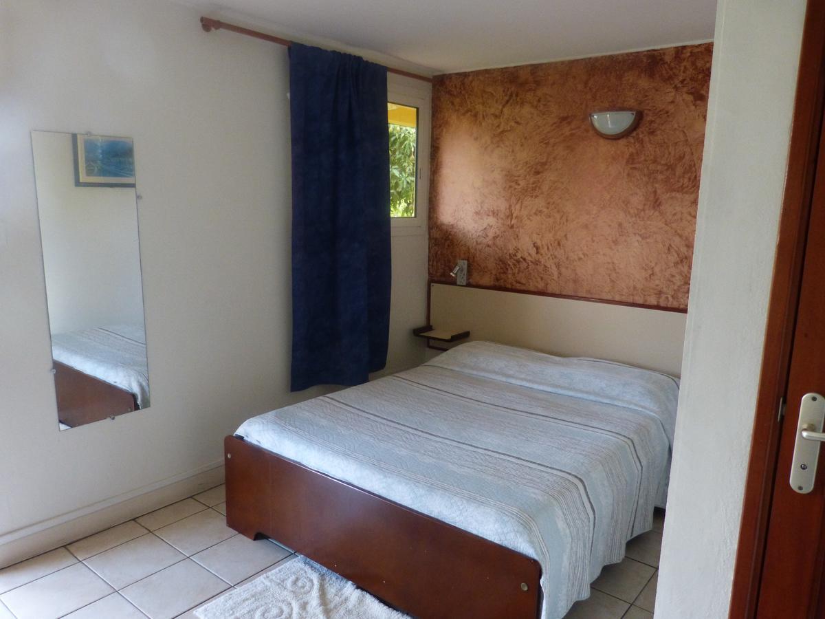 Airport Hotel Ducos Luaran gambar